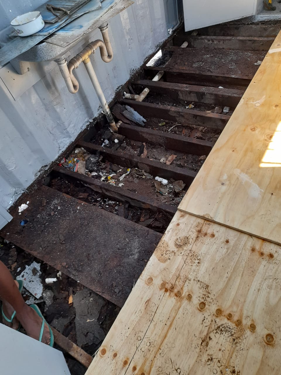 f2ddf39a-d805-45a3-a84c-b9e9f7450a09